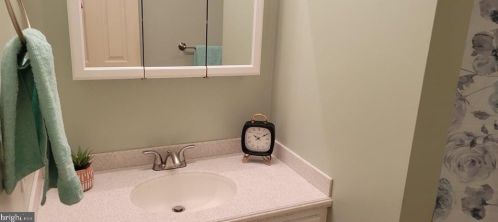 120 Virginia Ave, Carlisle PA  17013-1072 exterior