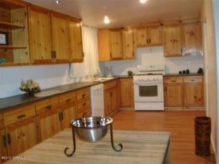 12200 Derringer Rd, Marana, AZ 85653-9685