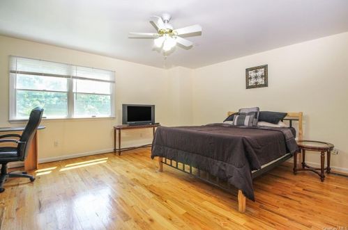 138 Woodside Ave, White Plains NY  10604-2040 exterior