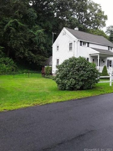 403 Reynolds Bridge Rd, Litchfield, CT 06787-1913