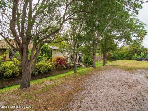 449 Toledo St, Sebastian FL  32958-4373 exterior