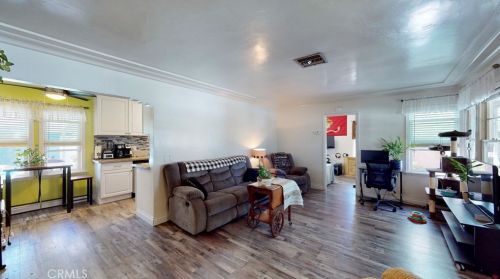 44420 Date Ave, Lancaster CA 93534-3512 exterior