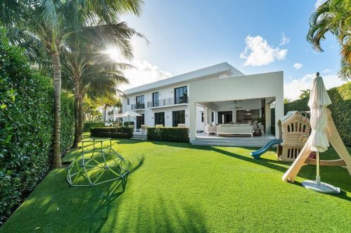 368 Silver Palm Rd, Boca Raton FL  33432-7979 exterior