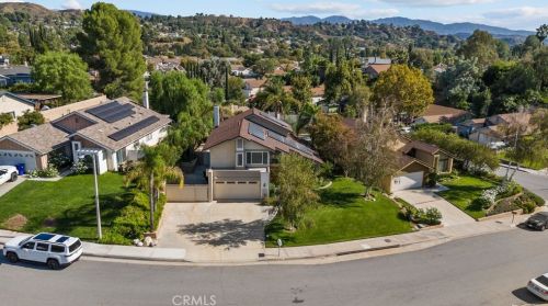 27912 Redwood Glen Rd, Santa Clarita, CA 91354-1370