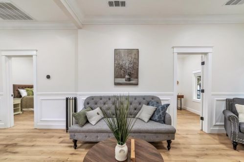 54 Reed St, San Jose CA  95110-2846 exterior