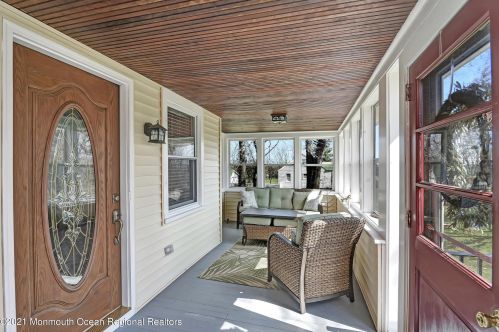 521 County Road 523, White House Station, NJ 08889-4004