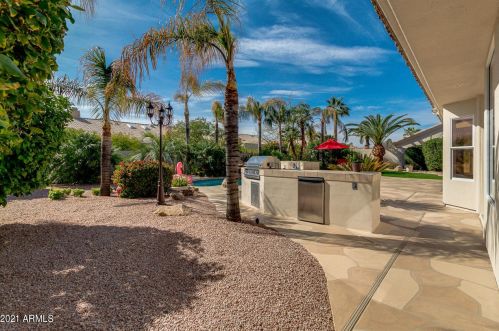 9525 Yucca St, Scottsdale AZ 85259-6987 exterior