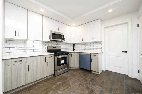107-10 142nd St, Jamaica, NY 11435-5027