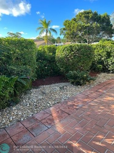 2622 13th St, Delray Beach FL  33445-1327 exterior