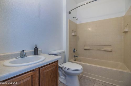 5510 Copperhead Dr, Tucson AZ  85742-8345 exterior