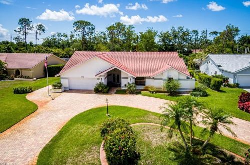 5532 Foxhunt Way, Naples, FL 34104-4903