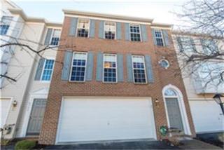 8704 Lost Valley Dr, Seven Fields, PA 16046-4250