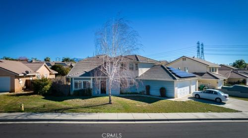 1526 Trinette Dr, Beaumont, CA 92223-6819