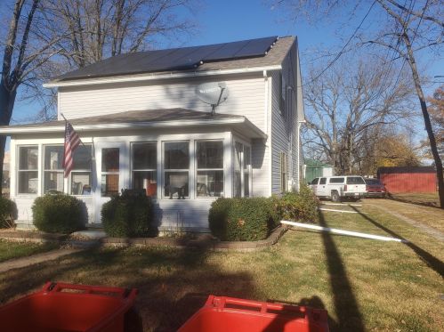 78 Cherry St, London, OH 43140-1304