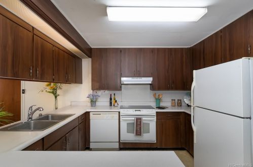 98-104 Kihale Pl, Aiea, HI 96701