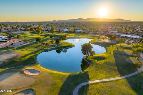 17853 Willowbrook Dr, Sun City, AZ 85373-1512