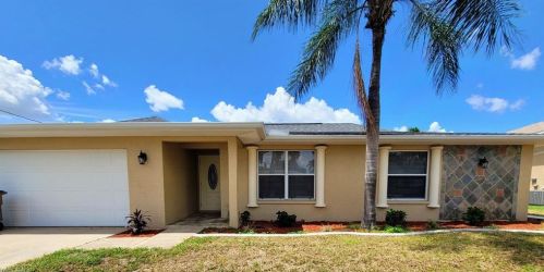 1309 30th St, Cape Coral, FL 33904-3988
