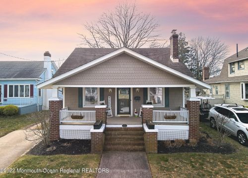 409 9th Ave, Belmar, NJ 07719-2331