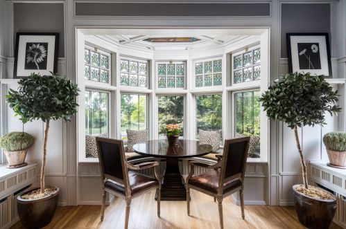 2359 Wahl Ave, Milwaukee WI 53211-3826 exterior