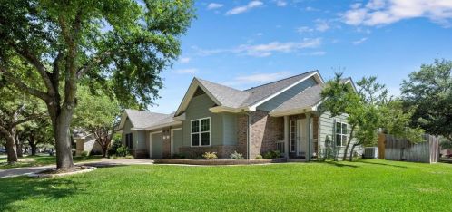 193 Prairie Springs Loop, Georgetown, TX 78626-4783
