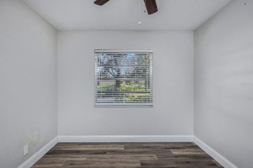 2406 Sunset Ln, Lutz FL  33549-8209 exterior