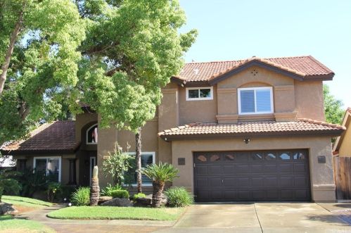 1918 Cole Ave, Fresno, CA 93720-1966