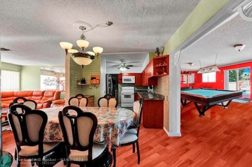 6717 27th Ct, Hollywood, FL 33023-4801