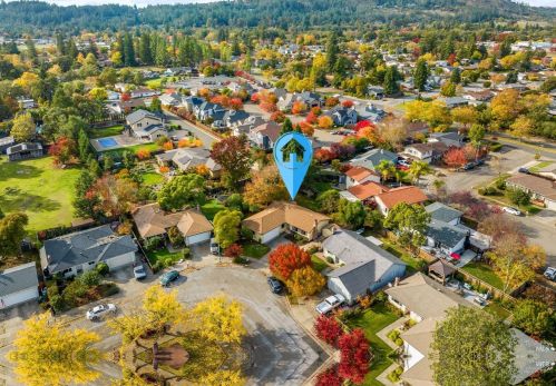 4912 Everglade Dr, Santa Rosa, CA 95409-2704