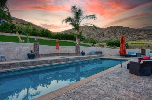 2993 Ditch Rd, Simi Valley, CA 93063-1017