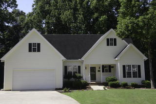 249 Oak Ridge Dr, Greenwood, SC 29649-3430