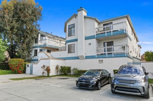 4751 Pacific Coast Hwy, Long Beach, CA 90804-3200