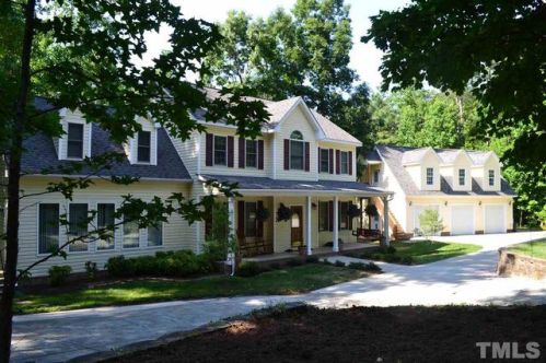 70 Summit Ridge Ct, Youngsville, NC 27596-7911