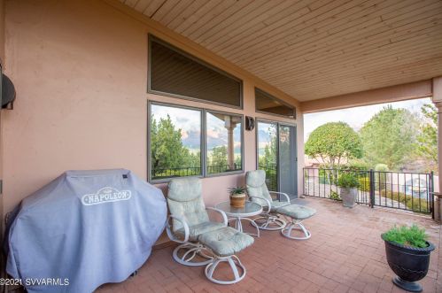 7 Courtney Cir, Sedona AZ 86336-5966 exterior