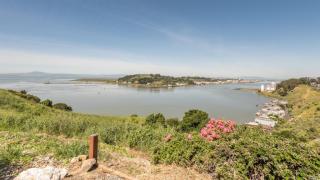 312 Seawind Dr, Vallejo, CA 94590-8137