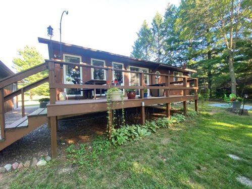 1252 22nd St, Cameron WI  54822-9776 exterior