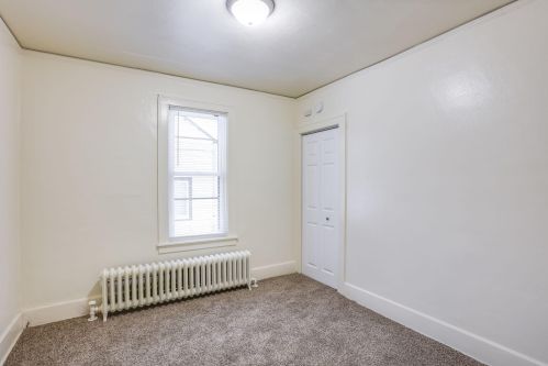 6522 28 Ave, Kenosha WI 53143-4647 exterior