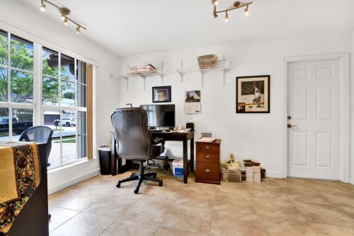 7219 Serrano Ter, Delray Beach FL  33446-2200 exterior