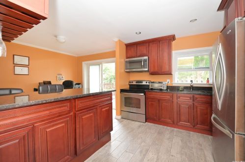 821 Virginia Ave, North Bellmore NY  11710-1341 exterior