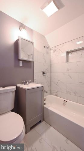 722 Vine St, Camden NJ  08102-1830 exterior