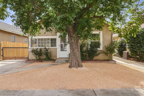 504 Tokay St, Lodi, CA 95240-4229