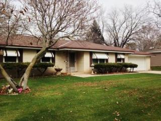 3324 Franklin Ter, Hales Corners, WI 53132-8406
