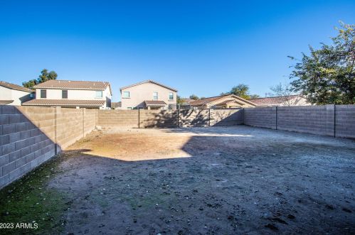 950 Kelsi Ave, San Tan Valley AZ  85140-4141 exterior