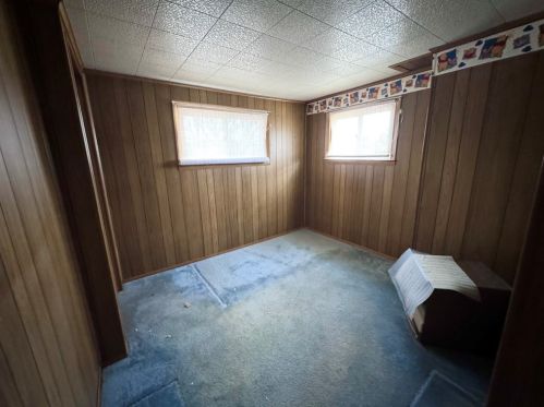 338 Pleasant Valley Rd, Connellsville PA  15425-6080 exterior