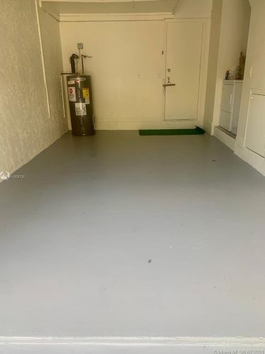 3140 36th Ave, Hollywood FL  33021-3061 exterior