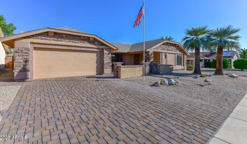 14746 Yosemite Dr, Sun City, AZ 85375-5754