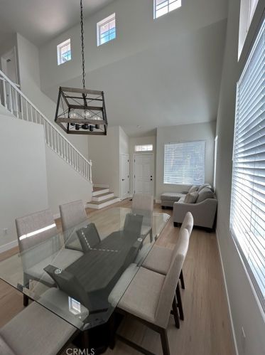 43019 Camino Caruna, Temecula CA  92592-3787 exterior