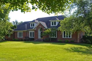 272 Hunters Pointe Pl, Simpsonville, KY 40067-6693