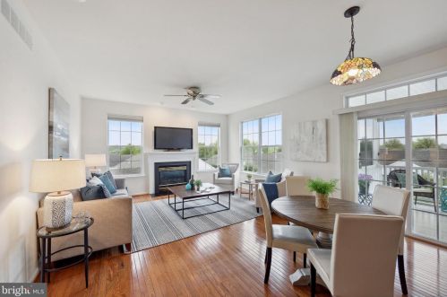 610 Gray Fox Ln, Glen Mills PA  19342-2245 exterior