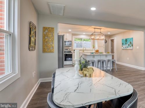 650 George St, Charles Town WV  25414-1461 exterior