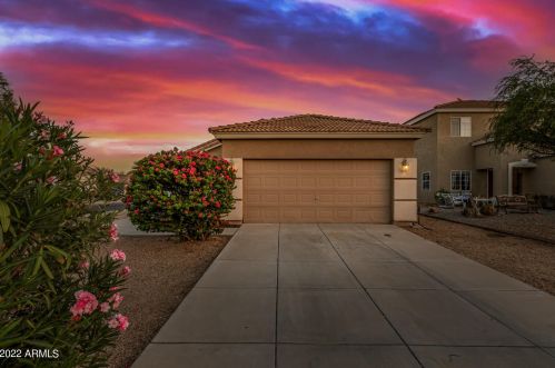 15327 Acapulco Ln, Sun City, AZ 85379-6055